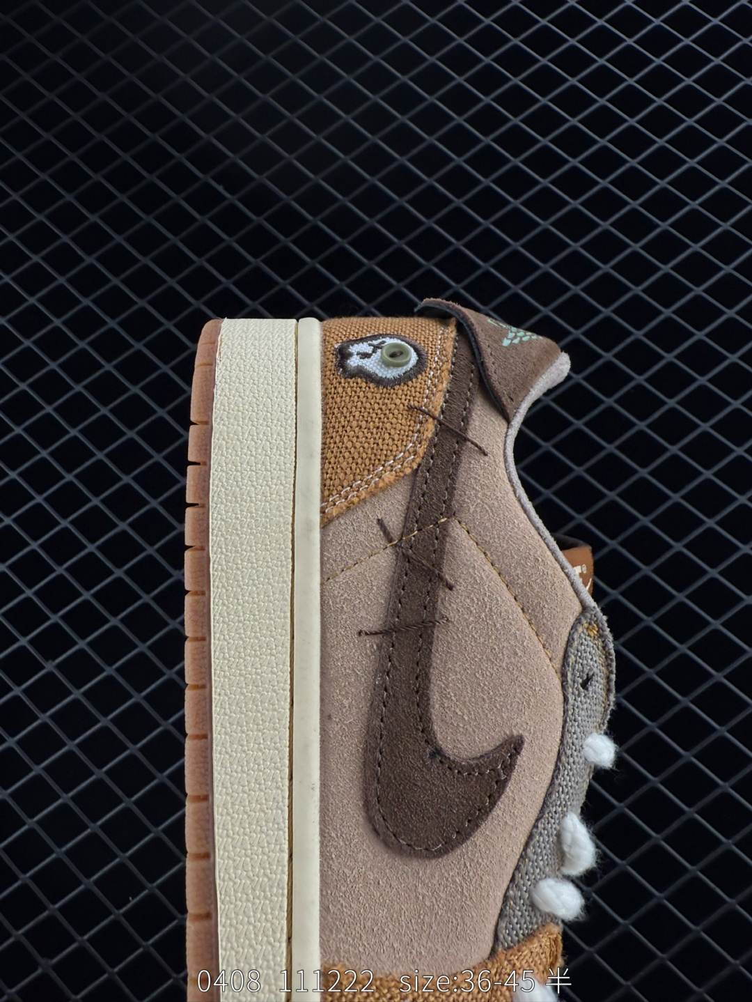 Travis Scott x Air Jordan 1 ” Reverse Mocha “